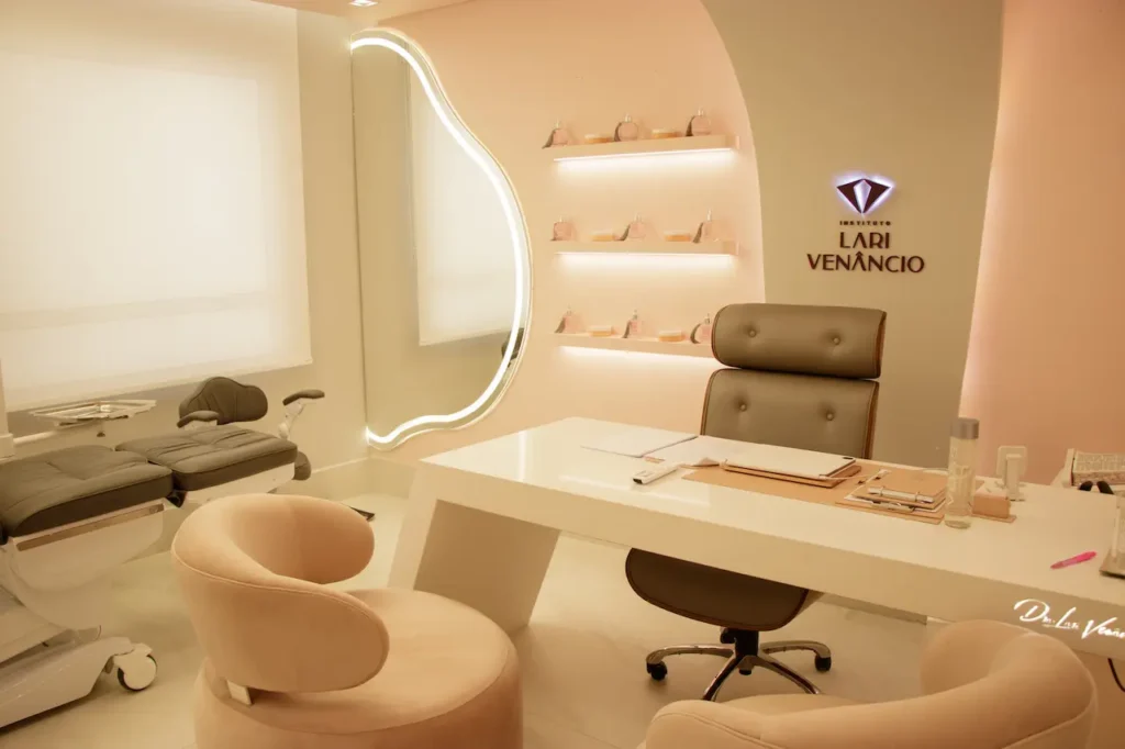 Detalhe de acabamento em marcenaria em projetos com arquitetos para projetos comerciais.